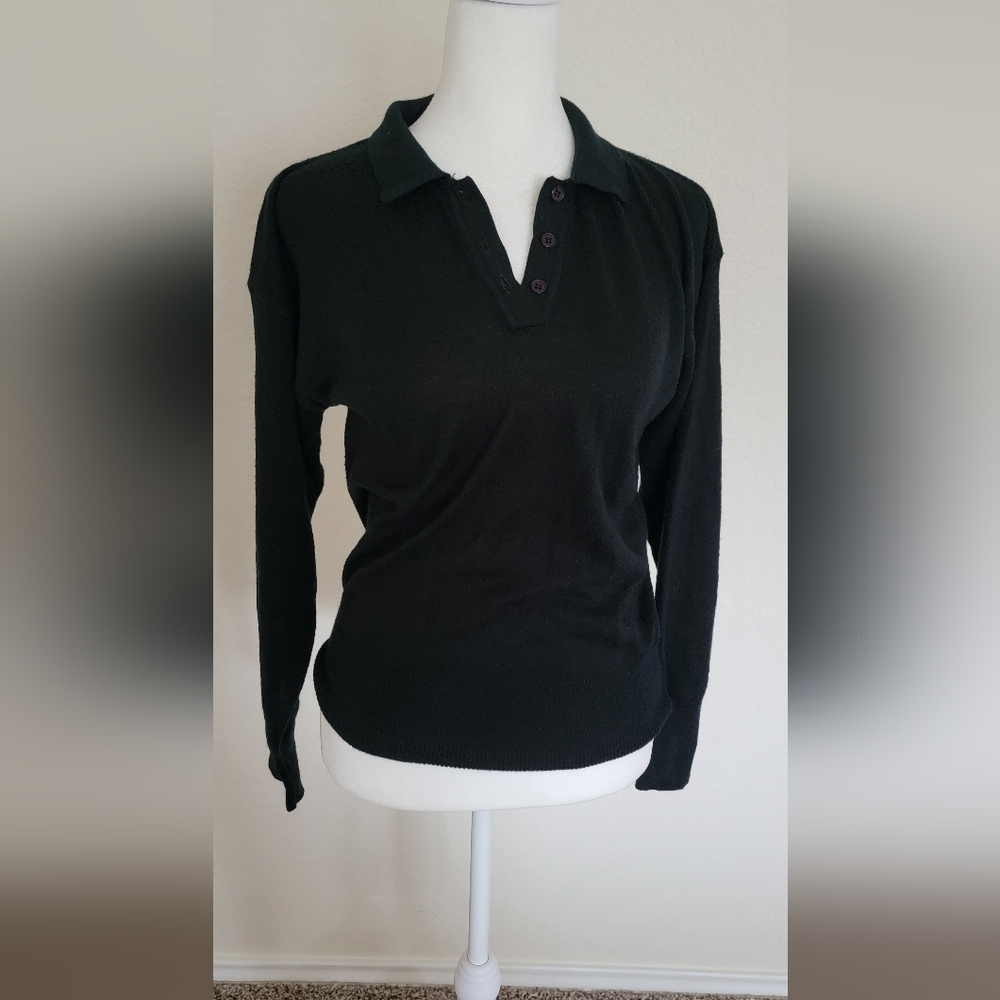 Small black Gotham‎ shirt